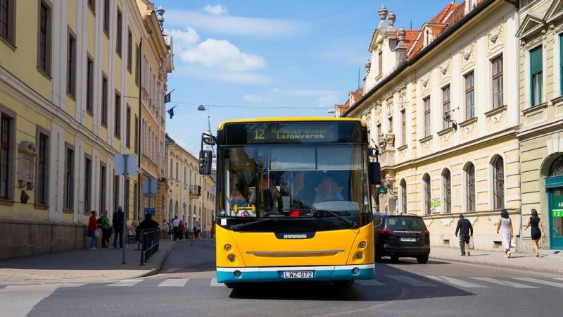 A 14-es busz egy igazi Chicago! Ezek a vélemények is megjelentek az egri polgármester felhívására.