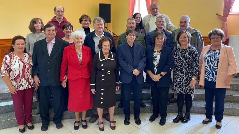 Öt évtized elteltével ismét találkozunk az Erkel Iskolában! Az 50 éves osztálytalálkozó alkalmából szeretettel várunk mindenkit, aki egykoron e falak között tanult és nevelkedett. E jeles esemény lehetőséget ad arra, hogy felidézzük a régi szép emlékeket,