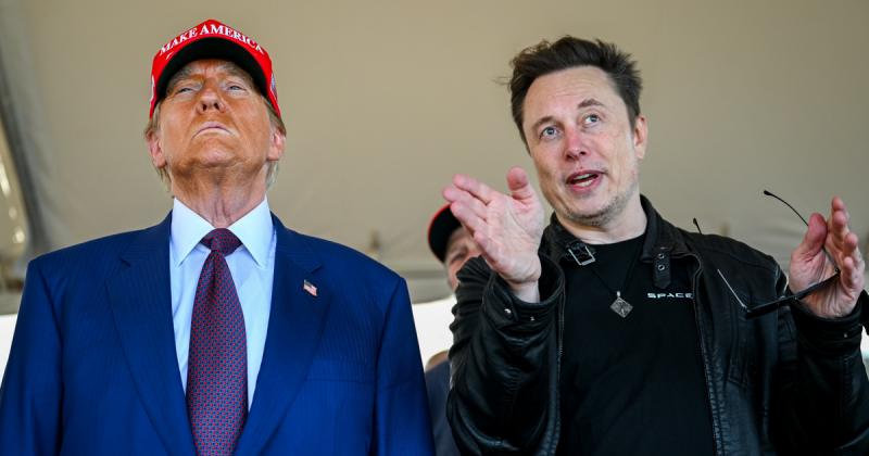 Elon Musk 100 milliárd forintot invesztált Donald Trump választási kampányába, ezzel jelentős támogatást nyújtva a politikai törekvésekhez.