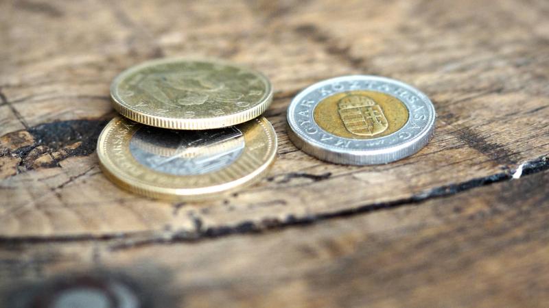 Borúra derű: nem csupán a bankok és az ügyfelek állítottak fel új rekordokat a magyar hitelpiacon.