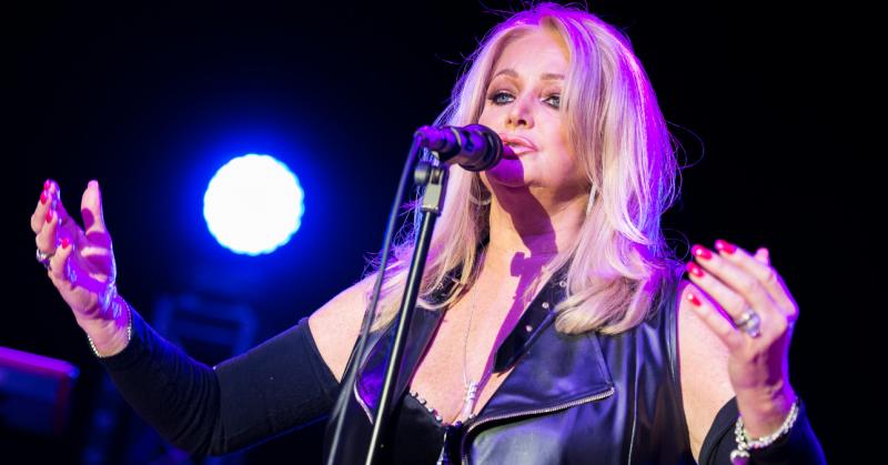Bonnie Tyler ma különleges alkalomra készül: ünnepli 73. születésnapját, és ezzel a rock zene érces hangú angyalának újabb születésnapját is!