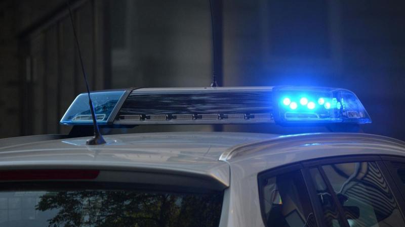 Kecskemét utcáin, a napfényes órákban, álcázott rendőrök követték el bűncselekményüket, amely sokakat meglepett.