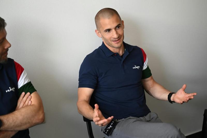 Szijjártó bejelentette: egy újabb űrhajós indul a Nemzetközi Űrállomásra!