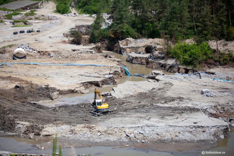A parajdi sóbánya felett enyhe talajmozgás tapasztalható, de egyelőre nincs ok aggodalomra | Székelyhon
